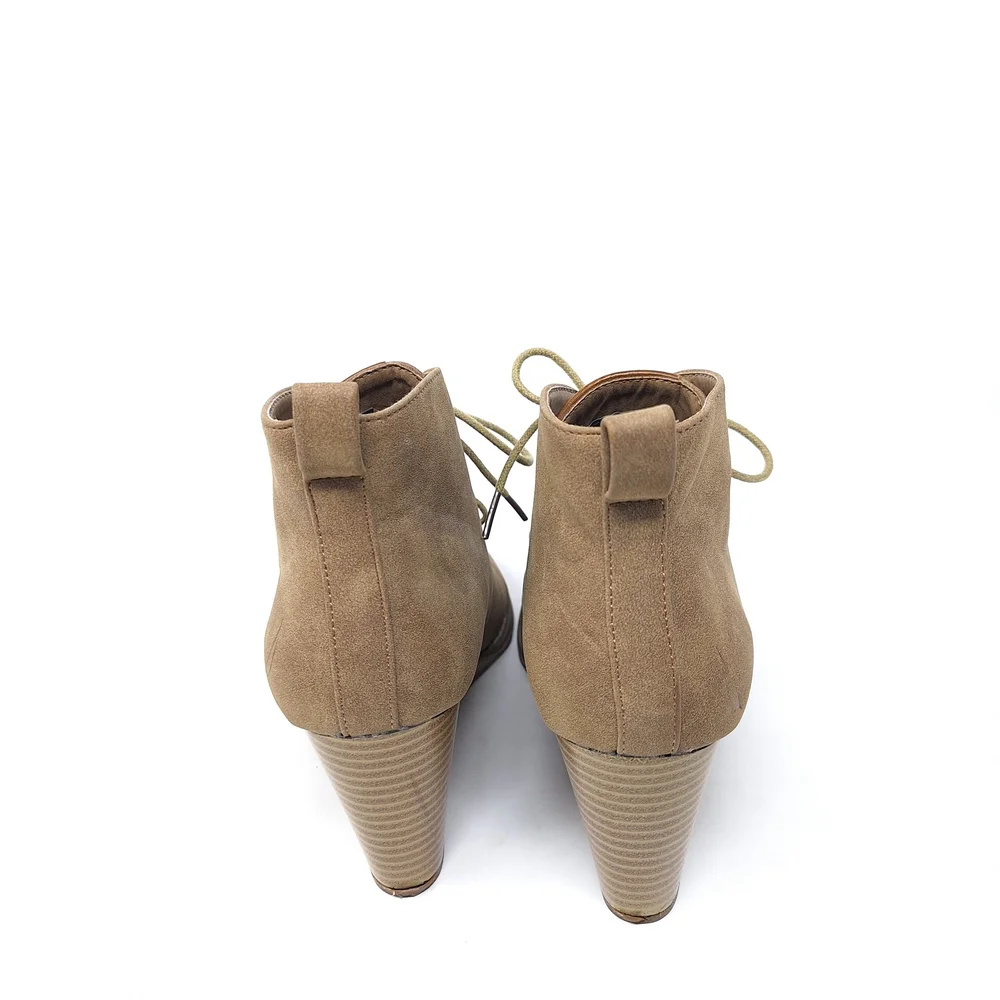 Nautica Women's Brown Lace Up Wedge Boots